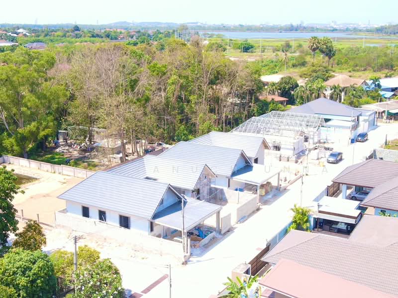 undefined, Chon Buri (Pattaya), Poong, Bang Lamung (Pattaya), Chon Buri (Pattaya), 3 Bedrooms, 263 sqm, Single Detached House For Sale, by Boonyanuch Unna, 500262118 - DDproperty.com