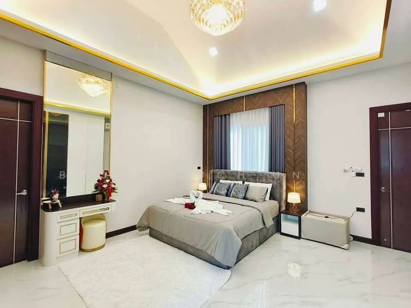 3-BR Villa, Chon Buri (Pattaya), Poong, Bang Lamung (Pattaya), Chon Buri (Pattaya), 3 Bedrooms, 263 sqm, Villa For Sale, by Boonyanuch Unna, 500262128 - DDproperty.com