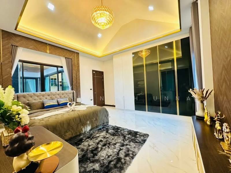 3-BR Villa, Chon Buri (Pattaya), Poong, Bang Lamung (Pattaya), Chon Buri (Pattaya), 3 Bedrooms, 263 sqm, Villa For Sale, by Boonyanuch Unna, 500262128 - DDproperty.com