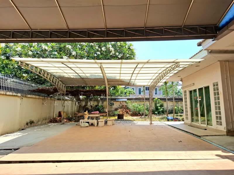 บ้านเดี่ยวสุขุมวิท71, Bangkok, Phra Kanong Nua, Watthana, Bangkok, 5 Bedrooms, 442 sqm, Single Detached House For Sale, by Thanitcha Kangkasuwanno, 500262166 - DDproperty.com