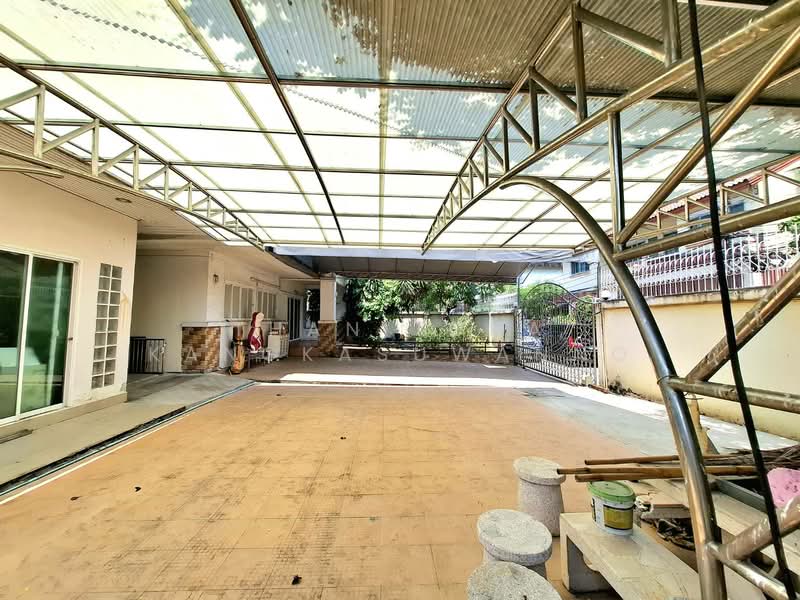 บ้านเดี่ยวสุขุมวิท71, Bangkok, Phra Kanong Nua, Watthana, Bangkok, 5 Bedrooms, 442 sqm, Single Detached House For Sale, by Thanitcha Kangkasuwanno, 500262166 - DDproperty.com
