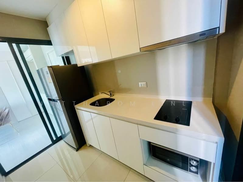 Rhythm Sukhumvit 42, Bangkok, Soi Sukhumvit 42, Sukhumvit Road, Phra Kanong, Khlong Toei, Bangkok, 2 Bedrooms, 57 sqm, Condo For Sale, by Nuttharom Linla, 500262197 - DDproperty.com