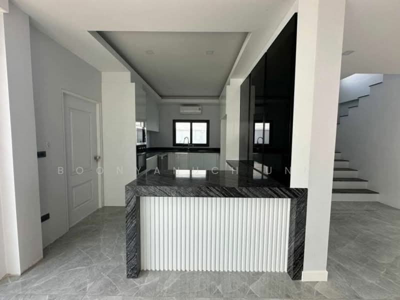 5-BR House, Chon Buri (Pattaya), Nong Pru, Bang Lamung (Pattaya), Chon Buri (Pattaya), 5 Bedrooms, 240 sqm, Single Detached House For Sale, by Boonyanuch Unna, 500262213 - DDproperty.com