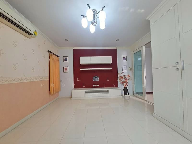 ธนะธานี สุขใจ นวมินทร์163, Bangkok, Khlong Kum, Bueng Kum, Bangkok, 4 Bedrooms, 295 sqm, Townhouse For Sale, by The Best Property ก้อ, 500262238 - DDproperty.com