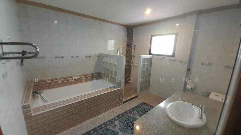 undefined, Chon Buri (Pattaya), Nong Pru, Bang Lamung (Pattaya), Chon Buri (Pattaya), 4 Bedrooms, 764 sqm, Single Detached House For Sale, by Boonyanuch Unna, 500262240 - DDproperty.com