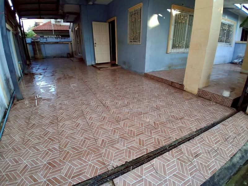 บ้านเดี่ยว 2 ชั้น 38 ตร.ว. หมู่บ้านปทุมวดี‬ ถนนกรุงเทพ-ปทุมธานี, ปทุมธานี, ถนนกรุงเทพ-ปทุมธานี, บางหลวง, เมืองปทุมธานี, ปทุมธานี, 150 ตร.ม., บ้านเดี่ยว ขาย, โดย คุณ พาณิภัค มณีวรรณ (พิม), 500262251 - DDproperty.com