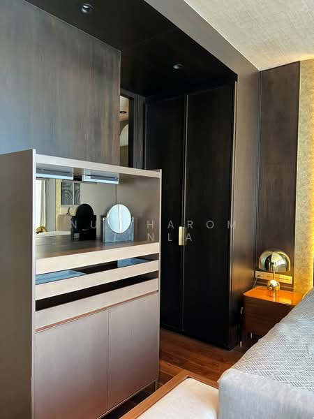 Noble Ploenchit, Bangkok, 1035 Ploenchit  Road, Lumphini, Pathum Wan, Bangkok, 1 Bedroom, 45 sqm, Condo For Sale, by Nuttharom Linla, 500262261 - DDproperty.com