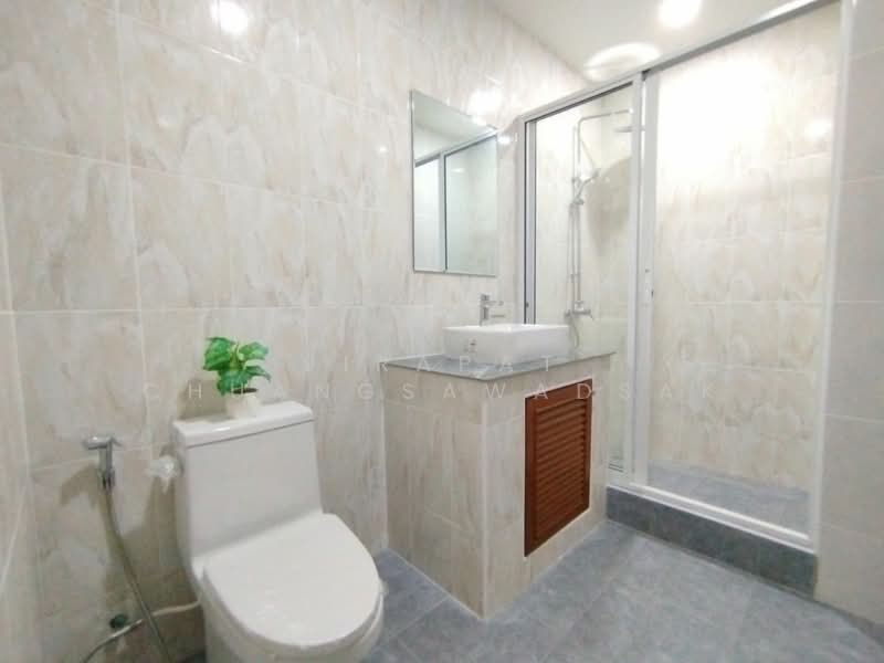undefined, Chon Buri (Pattaya), Poong, Bang Lamung (Pattaya), Chon Buri (Pattaya), 5 Bedrooms, 450 sqm, Single Detached House For Sale, by Jirapat Chuangsawadsak, 500262269 - DDproperty.com