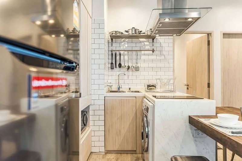 Pathumwan Resort, Bangkok, Phayathai Road, Thanon Phaya Thai, Ratchathewi, Bangkok, 2 Bedrooms, 60 sqm, Condo For Sale, by Nuttharom Linla, 500262275 - DDproperty.com