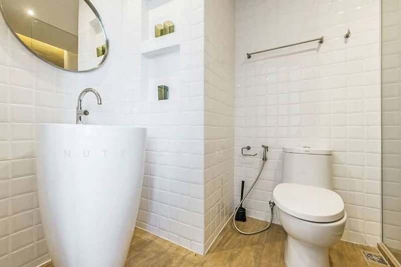 Pathumwan Resort, Bangkok, Phayathai Road, Thanon Phaya Thai, Ratchathewi, Bangkok, 2 Bedrooms, 60 sqm, Condo For Sale, by Nuttharom Linla, 500262275 - DDproperty.com