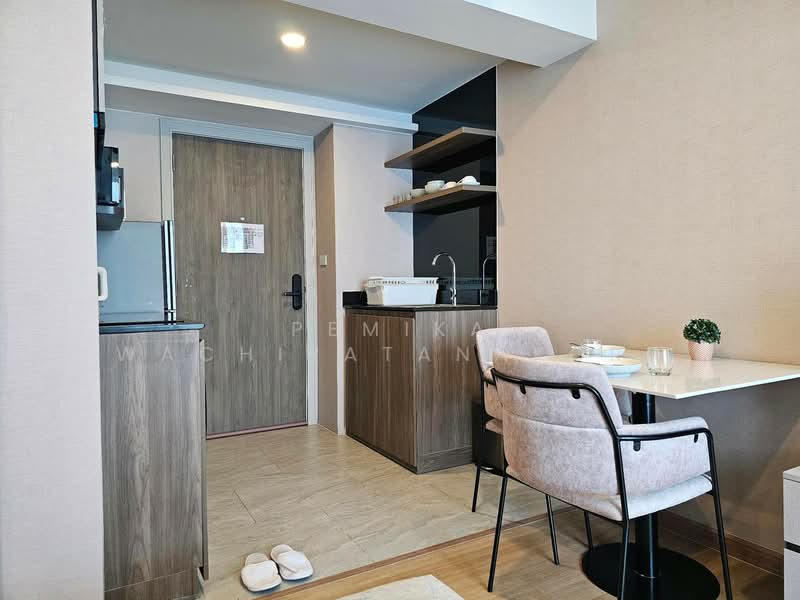 Lloyd Soonvijai-Thonglor, Bangkok, Soi Phetchaburi 47, Phetchaburi Road, Bang Kapi, Huai Khwang, Bangkok, 1 Bedroom, 31 sqm, Condo For Rent, by Pemika Wachiratanakorn, 500262343 - DDproperty.com