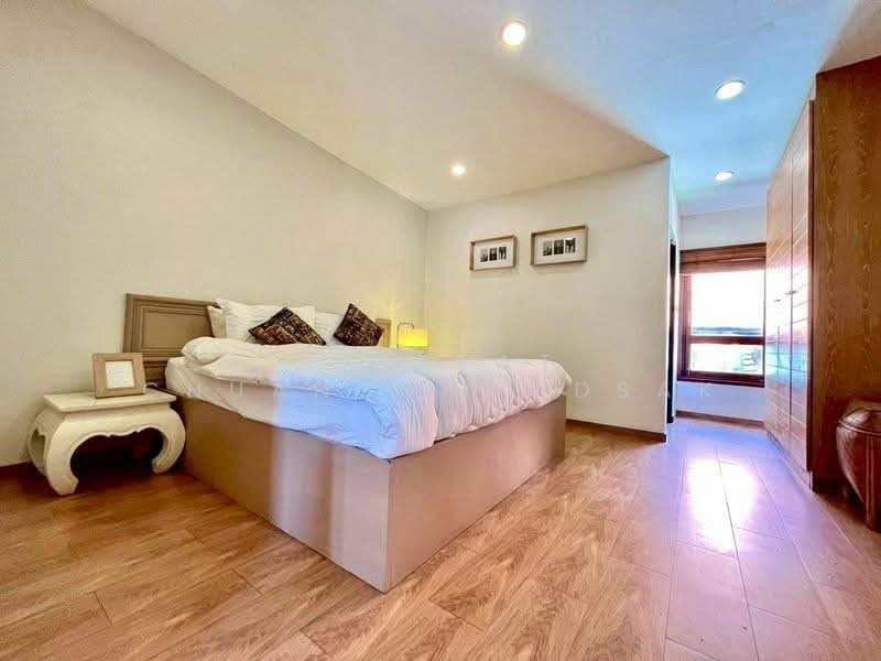 undefined, Chon Buri (Pattaya), Nong Pru, Bang Lamung (Pattaya), Chon Buri (Pattaya), 4 Bedrooms, 360 sqm, Villa For Sale, by Jirapat Chuangsawadsak, 500262344 - DDproperty.com