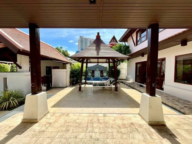 undefined, Chon Buri (Pattaya), Nong Pru, Bang Lamung (Pattaya), Chon Buri (Pattaya), 4 Bedrooms, 360 sqm, Villa For Sale, by Jirapat Chuangsawadsak, 500262344 - DDproperty.com