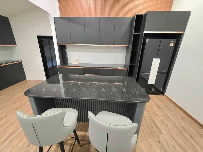 3-BR House, Chon Buri (Pattaya), Nong Pla Lai, Bang Lamung (Pattaya), Chon Buri (Pattaya), 3 Bedrooms, 463 sqm, Single Detached House For Rent, by Jirapat Chuangsawadsak, 500262360 - DDproperty.com