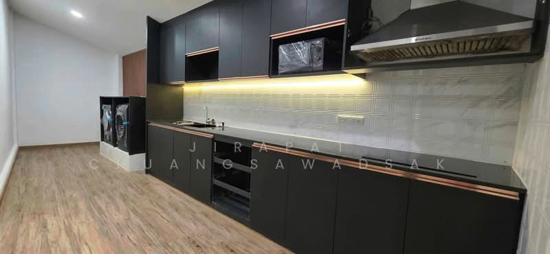 3-BR House, Chon Buri (Pattaya), Nong Pla Lai, Bang Lamung (Pattaya), Chon Buri (Pattaya), 3 Bedrooms, 463 sqm, Single Detached House For Rent, by Jirapat Chuangsawadsak, 500262360 - DDproperty.com