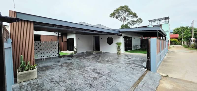 3-BR House, Chon Buri (Pattaya), Nong Pla Lai, Bang Lamung (Pattaya), Chon Buri (Pattaya), 3 Bedrooms, 463 sqm, Single Detached House For Rent, by Jirapat Chuangsawadsak, 500262360 - DDproperty.com