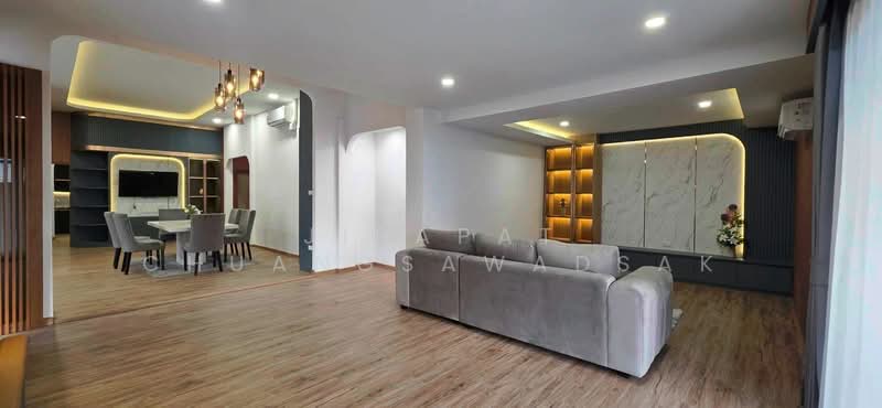 3-BR House, Chon Buri (Pattaya), Nong Pla Lai, Bang Lamung (Pattaya), Chon Buri (Pattaya), 3 Bedrooms, 463 sqm, Single Detached House For Sale, by Jirapat Chuangsawadsak, 500262365 - DDproperty.com