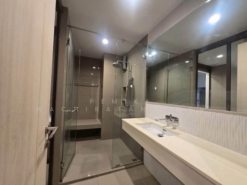 Rhythm Sukhumvit 42 : ริทึ่ม สุขุมวิท 42, กรุงเทพ, ซอยสุขุมวิท 42, พระโขนง, คลองเตย, กรุงเทพ, 49 ตร.ม., คอนโด ให้เช่า, โดย Pemika Wachiratanakorn, 500262404 - DDproperty.com