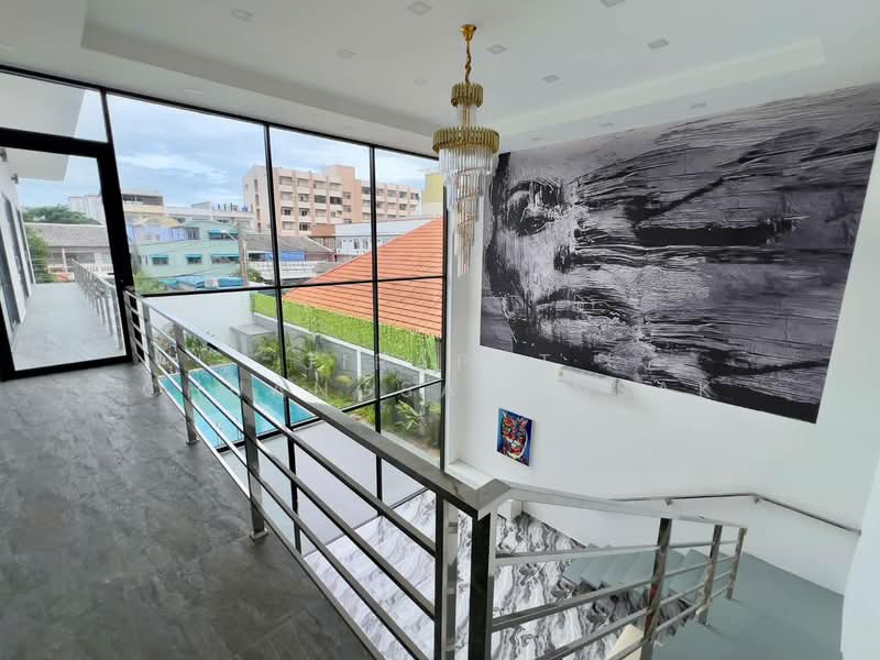 6-BR Villa, Chon Buri (Pattaya), Nong Pru, Bang Lamung (Pattaya), Chon Buri (Pattaya), 6 Bedrooms, 220 sqm, Villa For Sale, by Jirapat Chuangsawadsak, 500262409 - DDproperty.com
