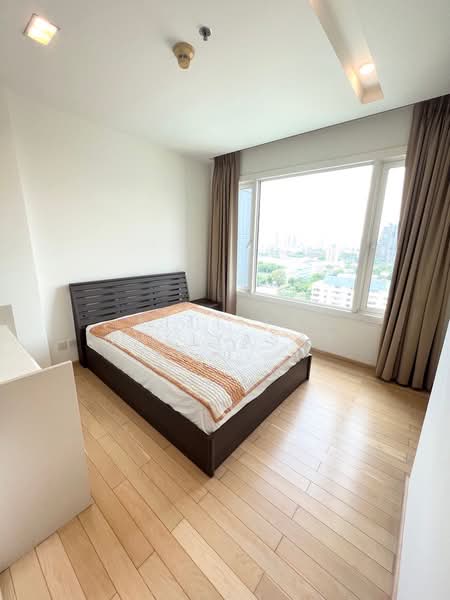 Siri At Sukhumvit, Bangkok, 902 Sukhumvit Road, Phra Kanong, Khlong Toei, Bangkok, 2 Bedrooms, 70 sqm, Condo For Sale, by Kittiya Chaiyasat, 500262426 - DDproperty.com