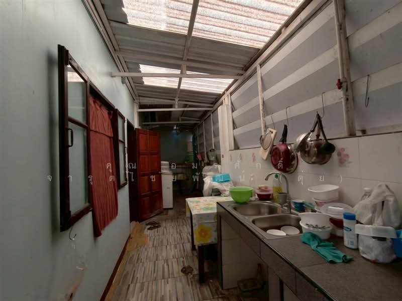 Moobaan Piyawararom Khlong 4, Pathum Thani, Sawai Pracharat Road, Bang Yitho, Thanyaburi, Pathum Thani, 3 Bedrooms, 150 sqm, Townhouse For Sale, by คุณ อมรศักดิ์ จารุตไชยพัฒน์ (ดุ่ย), 500262442 - DDproperty.com