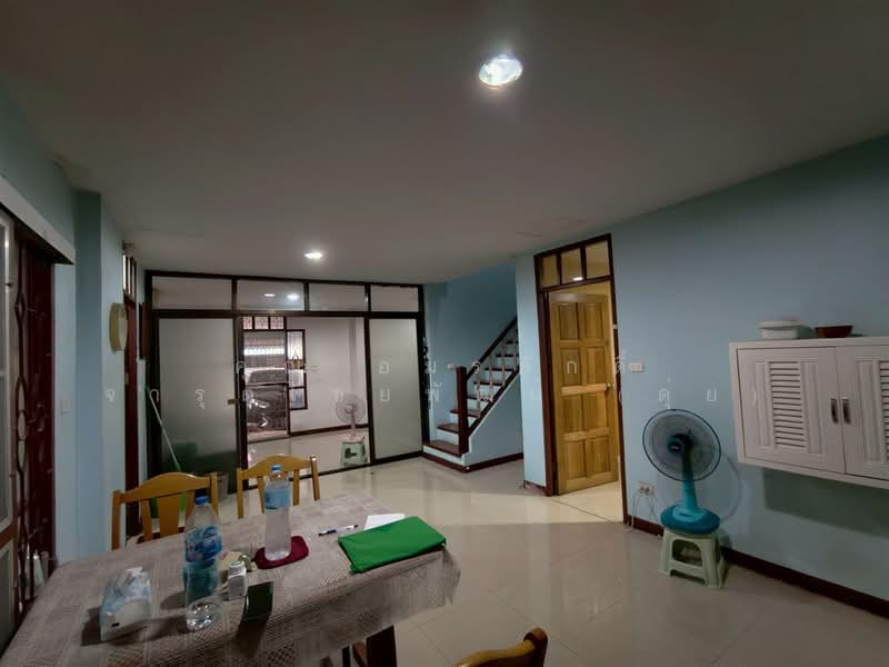 Moobaan Piyawararom Khlong 4 : หมู่บ้านปิยวรารมย์ คลอง 4, ปทุมธานี, ถนน ไสวประชาราษฎร์, บึงยี่โถ, ธัญบุรี, ปทุมธานี, 150 ตร.ม., ทาวน์เฮ้าส์ ขาย, โดย คุณ อมรศักดิ์ จารุตไชยพัฒน์ (ดุ่ย), 500262442 - DDproperty.com