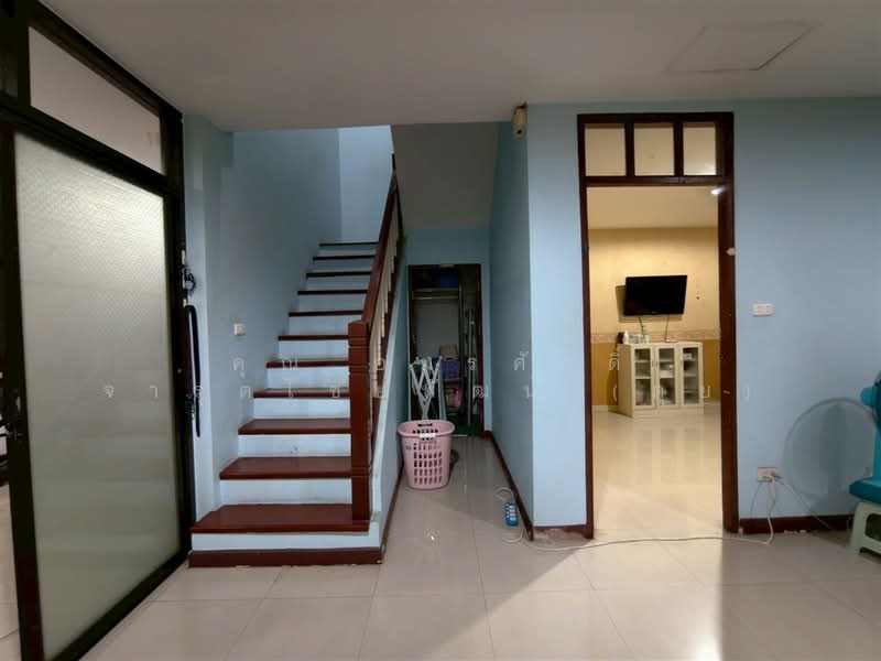 Moobaan Piyawararom Khlong 4, Pathum Thani, Sawai Pracharat Road, Bang Yitho, Thanyaburi, Pathum Thani, 3 Bedrooms, 150 sqm, Townhouse For Sale, by คุณ อมรศักดิ์ จารุตไชยพัฒน์ (ดุ่ย), 500262442 - DDproperty.com