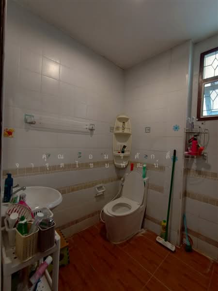 Moobaan Piyawararom Khlong 4, Pathum Thani, Sawai Pracharat Road, Bang Yitho, Thanyaburi, Pathum Thani, 3 Bedrooms, 150 sqm, Townhouse For Sale, by คุณ อมรศักดิ์ จารุตไชยพัฒน์ (ดุ่ย), 500262442 - DDproperty.com