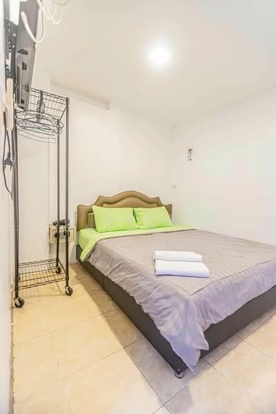 undefined, Chon Buri (Pattaya), Nong Pru, Bang Lamung (Pattaya), Chon Buri (Pattaya), 8 Bedrooms, 412 sqm, Villa For Rent, by Jirapat Chuangsawadsak, 500262449 - DDproperty.com