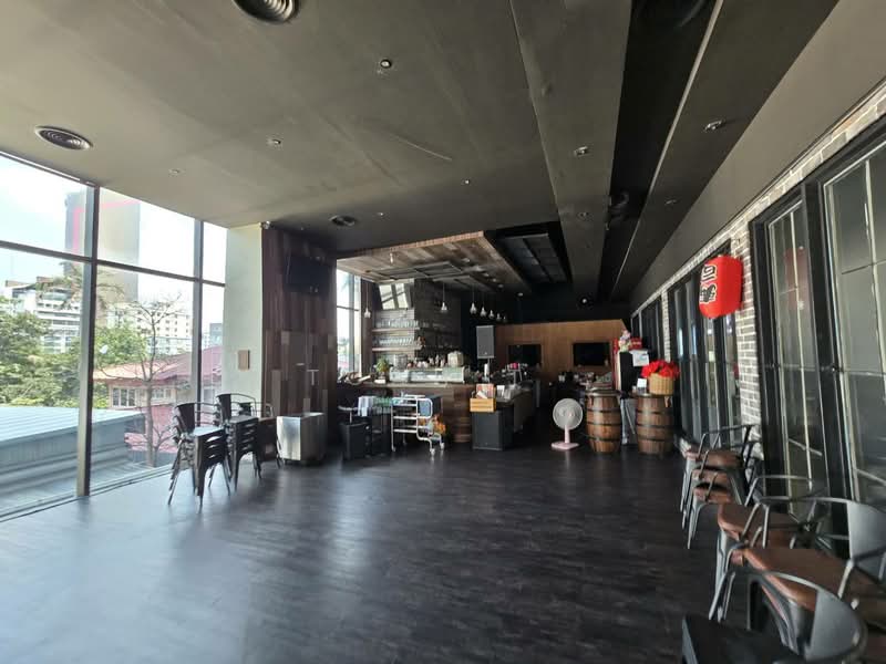 ให้เช่า - พื้นที่ให้เช่า อารีย์ พญาไท : Space for rent in Ari, Phaya Thai., กรุงเทพ
