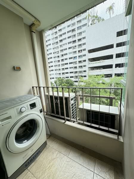 The Clover Thonglor Residence, Bangkok, Soi Sukhumvit 55, Khlong Tan Nua, Watthana, Bangkok, 1 Bedroom, 37 sqm, Condo For Rent, by Thida Thewinram, 500262453 - DDproperty.com