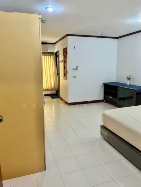 Aree Place Sukhumvit 26, Bangkok, Khong Tan, Khlong Toei, Bangkok, 2 Bedrooms, 105 sqm, Condo For Sale, by Pemika Wachiratanakorn, 500262477 - DDproperty.com