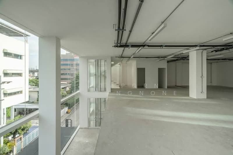 1-BR House, Bangkok, Bang Kapi, Huai Khwang, Bangkok, 1 Bedroom, 1,500 sqm, Single Detached House For Sale, by Pattaporn Yongsungnone, 500262491 - DDproperty.com