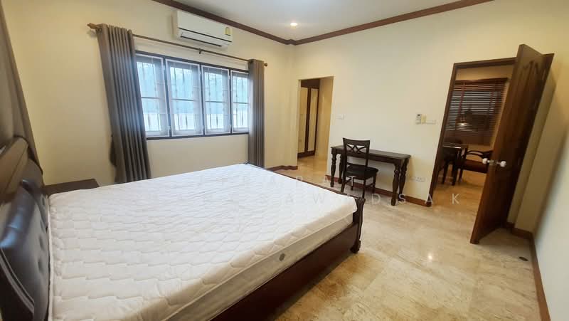 undefined, Prachuap Khiri Khan, Hua Hin, Hua Hin, Prachuap Khiri Khan, 5 Bedrooms, 300 sqm, Villa For Sale, by Jirapat Chuangsawadsak, 500262511 - DDproperty.com