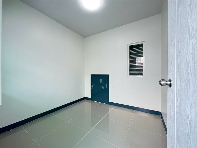 For Sale - Baan Pruksa 81 Paholyothin-Nawanakorn, Pathum Thani