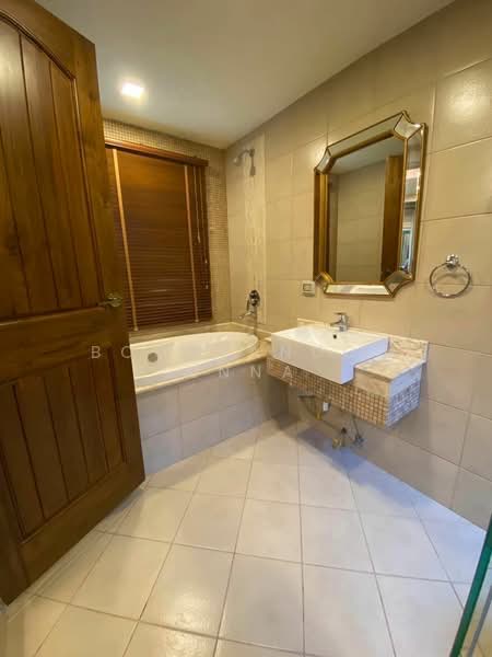 Silk Road Place, Chon Buri (Pattaya), Chaiyapruek 2 Road, Bang Lamung, Bang Lamung (Pattaya), Chon Buri (Pattaya), 3 Bedrooms, 452 sqm, Single Detached House For Sale, by Boonyanuch Unna, 500262573 - DDproperty.com