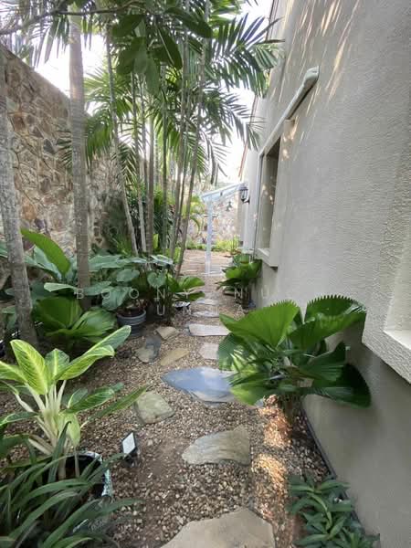 Silk Road Place, Chon Buri (Pattaya), Chaiyapruek 2 Road, Bang Lamung, Bang Lamung (Pattaya), Chon Buri (Pattaya), 3 Bedrooms, 452 sqm, Single Detached House For Sale, by Boonyanuch Unna, 500262573 - DDproperty.com