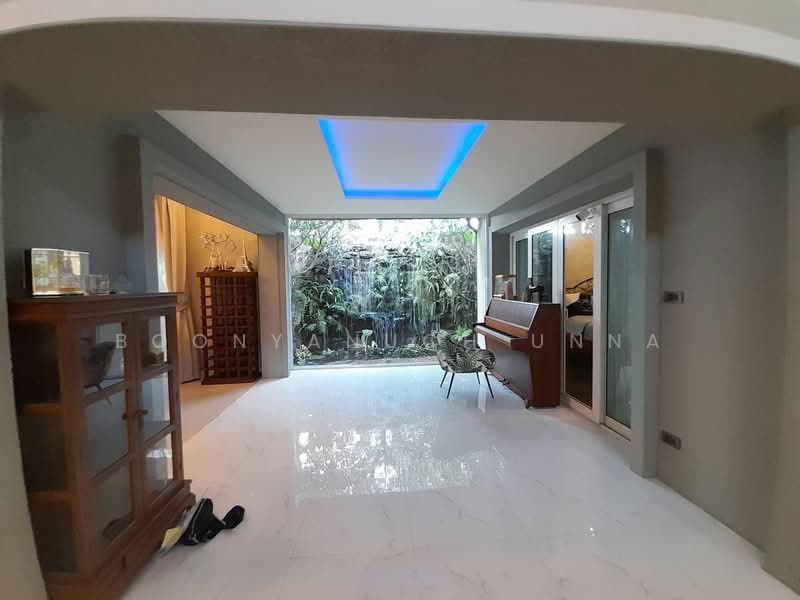 Silk Road Place, Chon Buri (Pattaya), Chaiyapruek 2 Road, Bang Lamung, Bang Lamung (Pattaya), Chon Buri (Pattaya), 3 Bedrooms, 452 sqm, Single Detached House For Sale, by Boonyanuch Unna, 500262573 - DDproperty.com