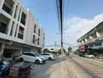 ปิยวัฒน์ พาวิลเลี่ยน บ้านปึก (Piyawat Pavillion Banpuek), ชลบุรี