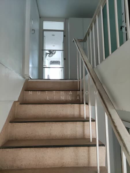 3-BR Townhouse, Bangkok, Phra Kanong Nua, Watthana, Bangkok, 3 Bedrooms, 200 sqm, Townhouse For Sale, by Nuttharom Linla, 500262581 - DDproperty.com