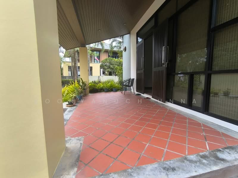 The Village Housing Estate by Horseshoe Point, Chon Buri (Pattaya), Toongklom-Huaytanoo Road, Nong Pru, Bang Lamung (Pattaya), Chon Buri (Pattaya), 2 Bedrooms, 180 sqm, Villa For Sale, by Boonyanuch Unna, 500262591 - DDproperty.com