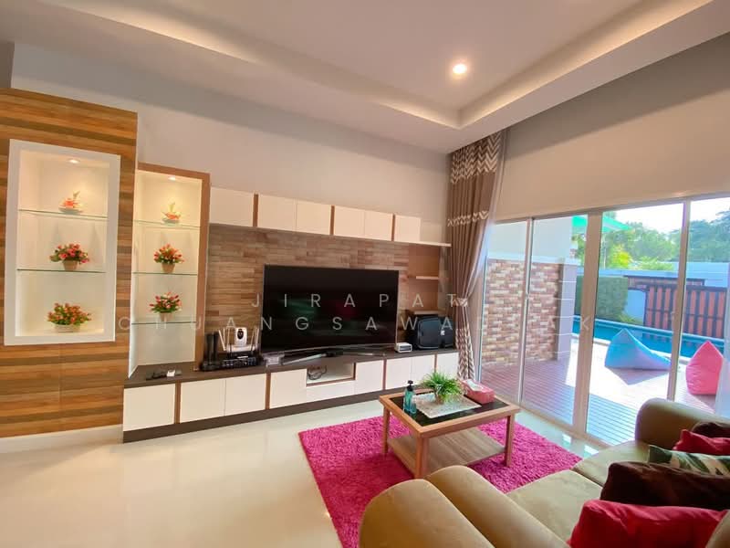 undefined, Chon Buri (Pattaya), Huai Yai, Bang Lamung (Pattaya), Chon Buri (Pattaya), 4 Bedrooms, 200 sqm, Villa For Rent, by Jirapat Chuangsawadsak, 500262592 - DDproperty.com