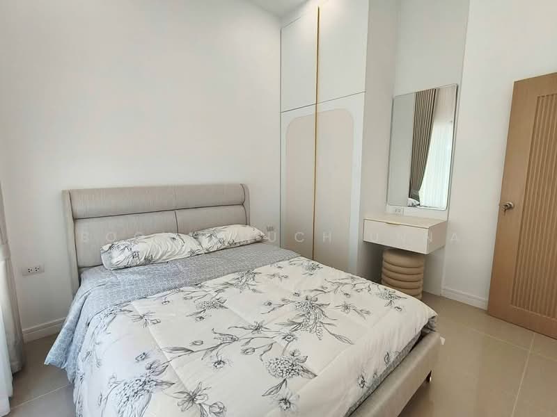 For Sale - 3-BR House, Chon Buri (Pattaya)