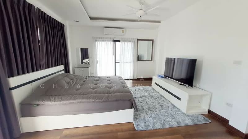 Uraiwan Park View, Chon Buri (Pattaya), Nong Pru, Bang Lamung (Pattaya), Chon Buri (Pattaya), 3 Bedrooms, 212 sqm, Villa For Rent, by Jirapat Chuangsawadsak, 500262625 - DDproperty.com