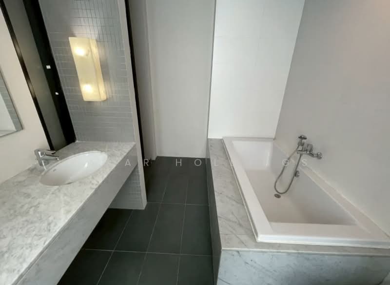 Vasu The Residence, Bangkok, Soi Sukhumvit 55, Khlong Tan Nua, Watthana, Bangkok, 3 Bedrooms, 231 sqm, Condo For Rent, by Kakar Holdings, 500262686 - DDproperty.com