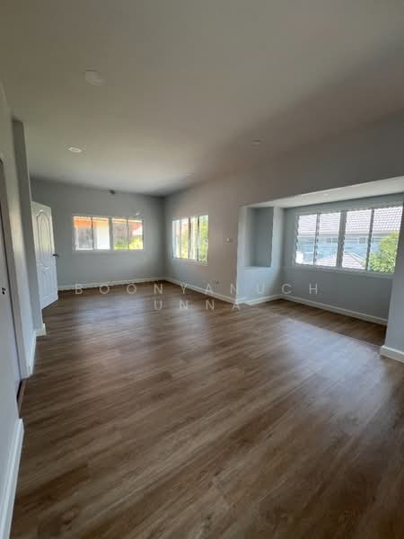 3-BR House, Chon Buri (Pattaya), Huai Kapi, Muang Chon Buri, Chon Buri (Pattaya), 3 Bedrooms, 204 sqm, Single Detached House For Sale, by Boonyanuch Unna, 500262690 - DDproperty.com