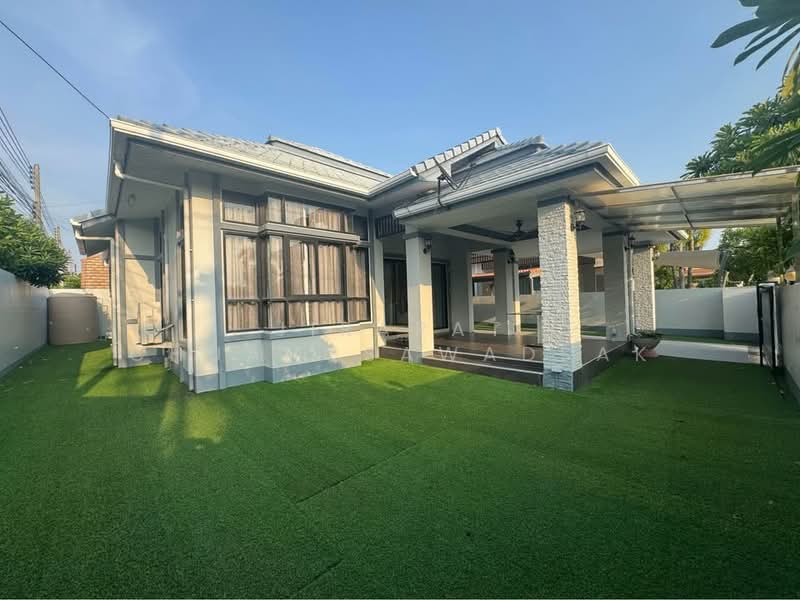 3-BR House, Chon Buri (Pattaya), Nong Pru, Bang Lamung (Pattaya), Chon Buri (Pattaya), 3 Bedrooms, 150 sqm, Single Detached House For Rent, by Jirapat Chuangsawadsak, 500262695 - DDproperty.com