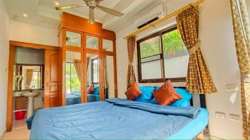 undefined, Chon Buri (Pattaya), Nong Pru, Bang Lamung (Pattaya), Chon Buri (Pattaya), 4 Bedrooms, 300 sqm, Villa For Rent, by Jirapat Chuangsawadsak, 500262700 - DDproperty.com