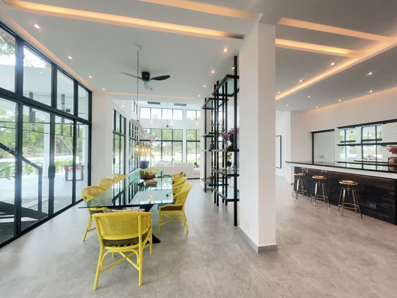 Phoenix Gold Golf & Country Club, Chon Buri (Pattaya), Huai Yai, Bang Lamung (Pattaya), Chon Buri (Pattaya), 4 Bedrooms, 530 sqm, Villa For Sale, by Boonyanuch Unna, 500262769 - DDproperty.com