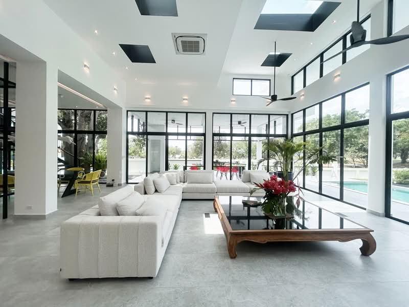 Phoenix Gold Golf & Country Club, Chon Buri (Pattaya), Huai Yai, Bang Lamung (Pattaya), Chon Buri (Pattaya), 4 Bedrooms, 530 sqm, Villa For Sale, by Boonyanuch Unna, 500262769 - DDproperty.com